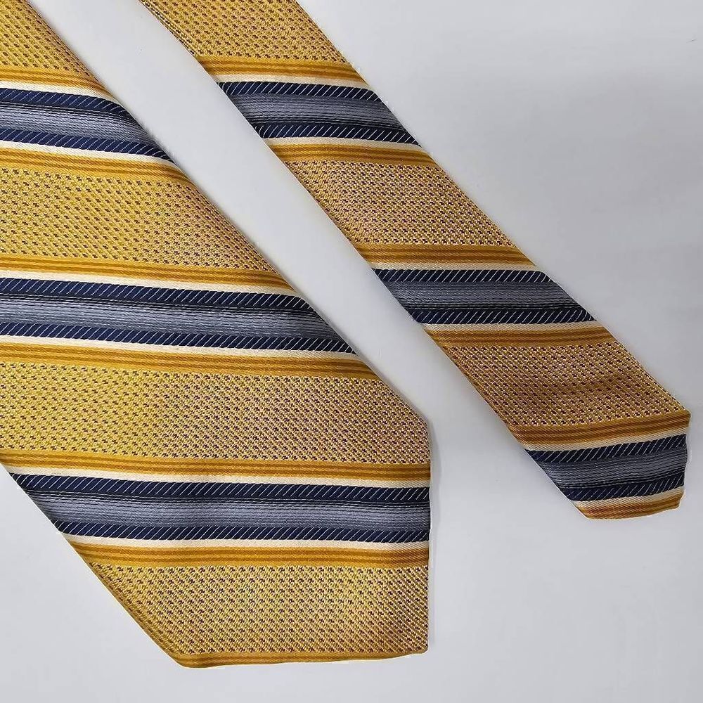 ROBERT TALBOTT BEST OF CLASS SILK TIE BLUE GOLD REPP STRIPE TEXTURED 3.5" X 59"